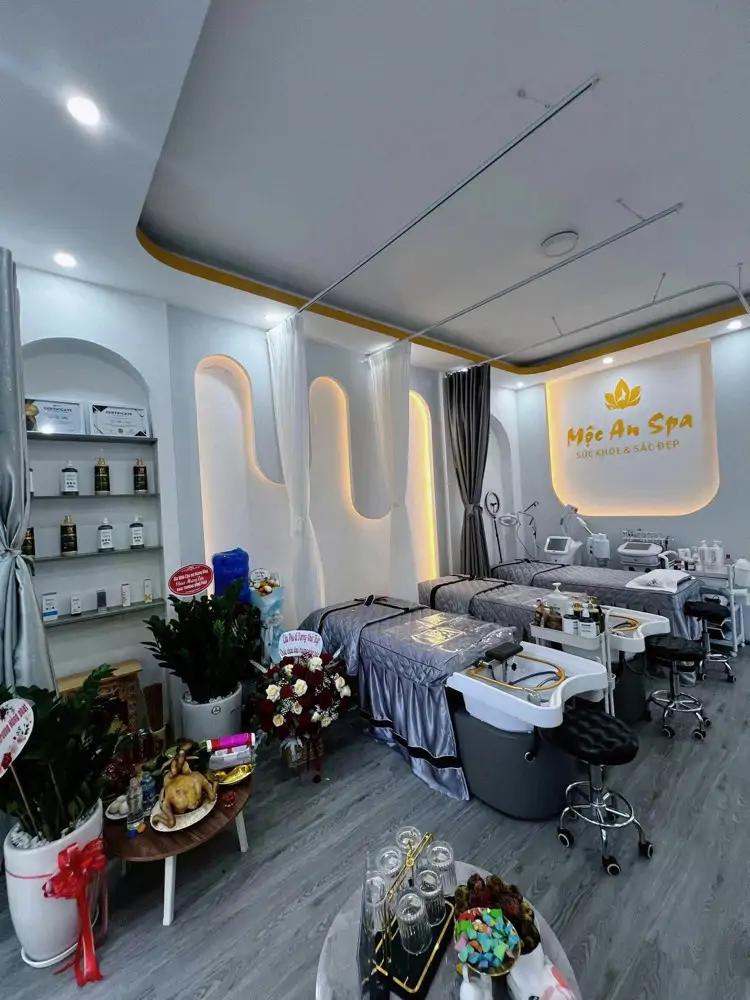 Share Mặt Bằng Ngành Nail Mi Phun Xăm Tại Đống Đà, Hà Nội