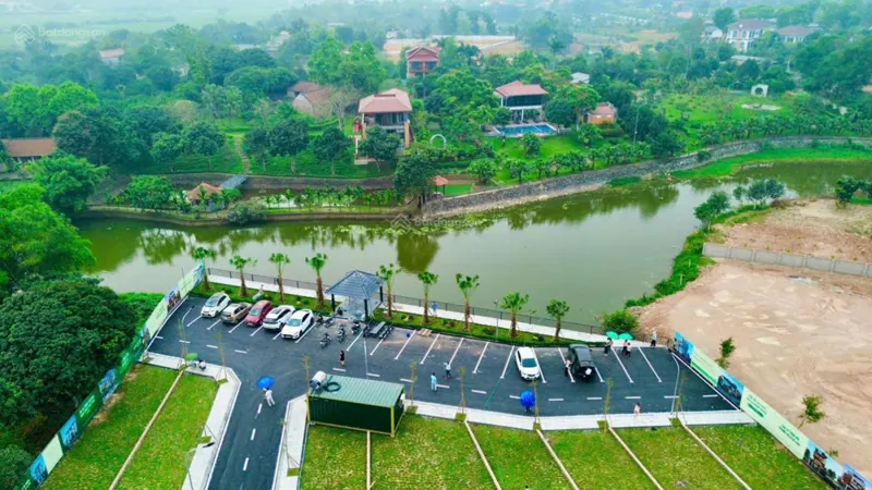Đất View Hồ Hòa Lạc – 100M² Full Thổ Cư – Sổ Đỏ Trao Tay
