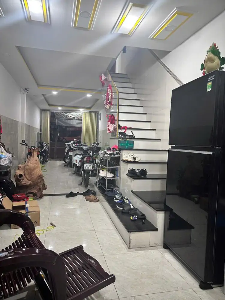 Bán Nhà 3 Tầng Mặt Tiền Kinh Doanh Đướng 2/4 Vĩnh Phước Giá 7Ty2 - ảnh 1