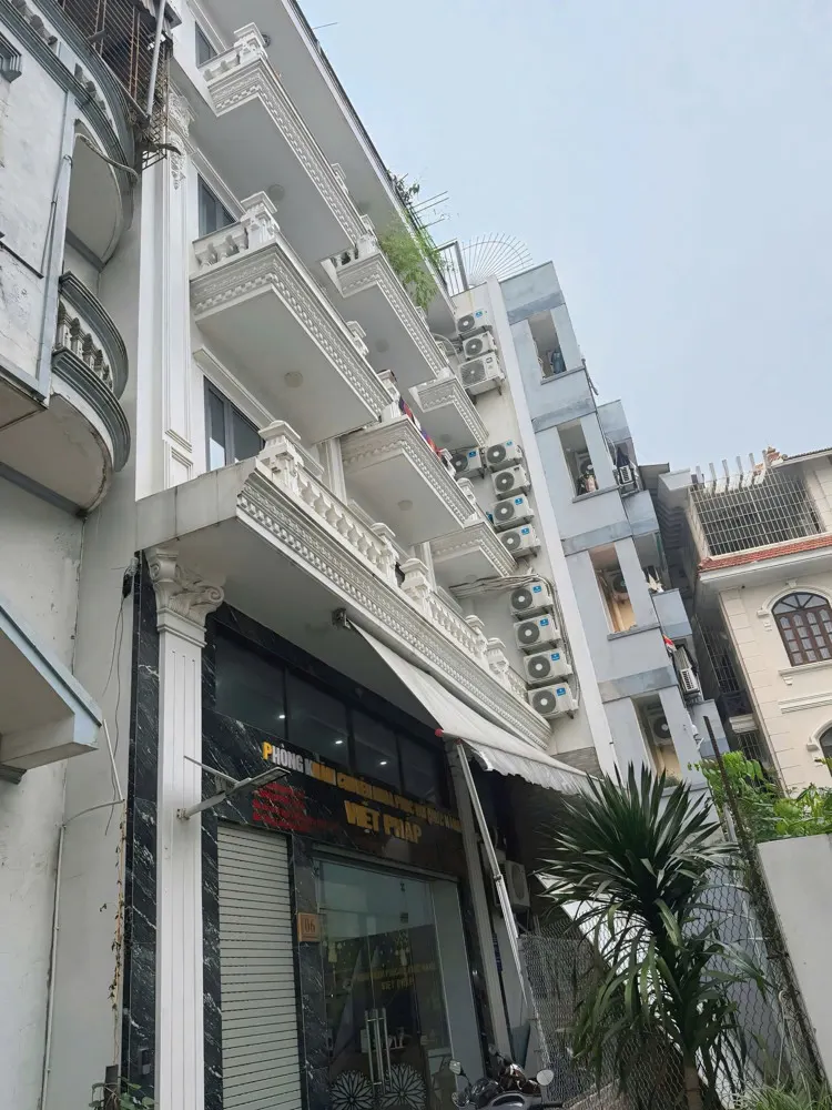 Nhà Đẹp Kinh Doanh Mặt Phố Long Bien- Hà Nội 6 Tầng -Thang Máy 139M2 X 36.3 Tỷ
