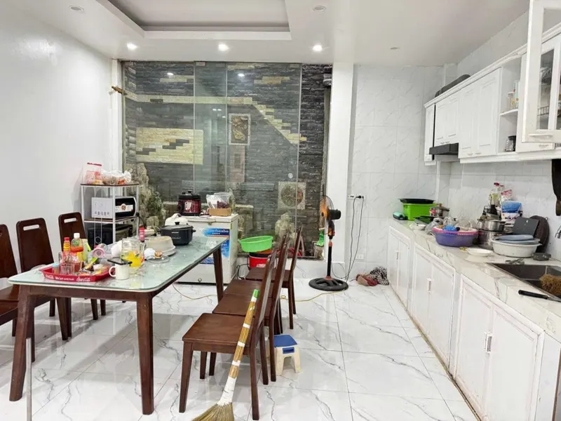 Sống Chậm Bên Sen Tây Hồ – Nhà Đẹp Trịnh Công Sơn