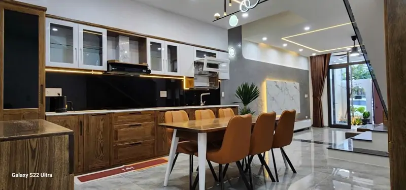 Bán Nhà Diệp Minh Châu Hòa Xuân, 3 Tầng, 100M2, Đường 7.5M, Giá 9.9 Tỷ - ảnh 1