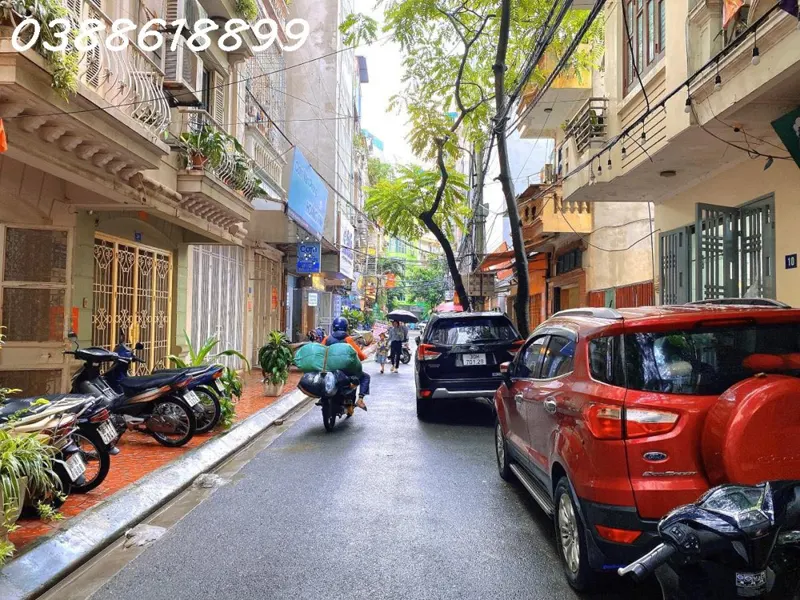 Bán Nhà Nguyễn Chánh, Cầu Giấy - 69M2 - Mt 5.2M - Phân Lô - Ô Tô Tránh Vỉa Hè - Kinh Doanh Sầm