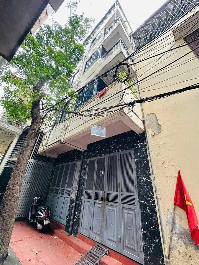 Kim Mã – Trung Tâm Ba Đình – Nhà 5 Tầng Ở Ngay – Ngõ Nông Thoáng – Giá 10.6 Tỷ Hiếm