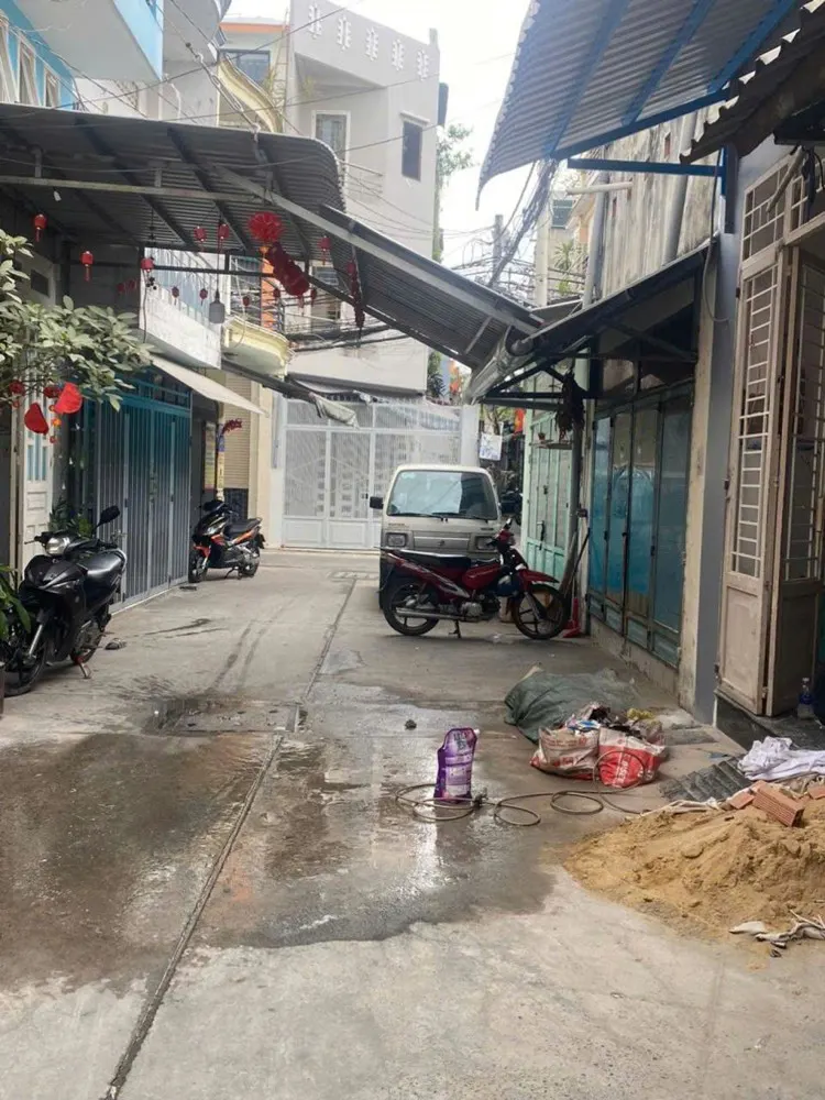 Gấp Bán Ngang 6.3M – 3 Tầng – Tân Bình – Chỉ 5.90 Tỷ