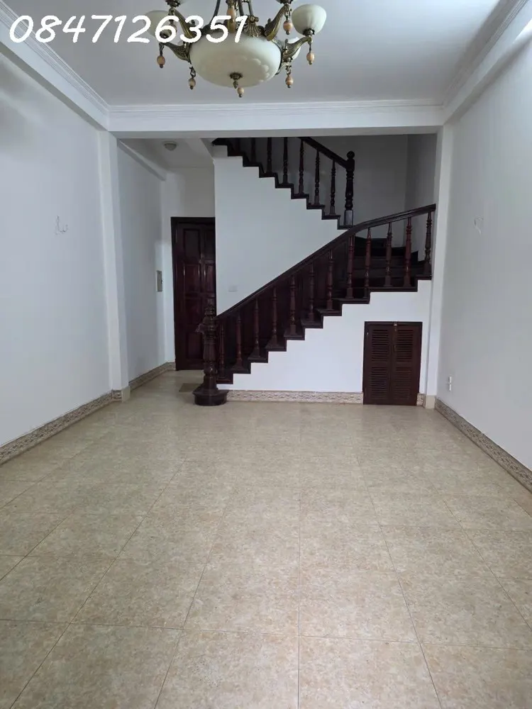 View Mặt Hồ Trần Duy Hưng 90/100M 5T, Trung Tâm Tiện Ích Cầu Giấy, 37.5 Tỷ