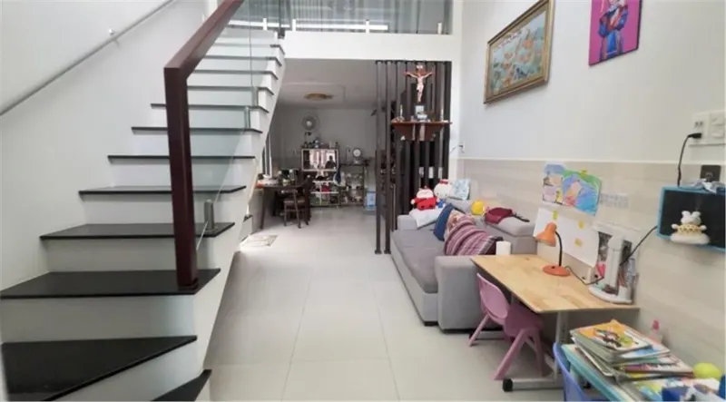 Nhà Giá Tốt – 70M² – Ở Ngay - 3.35 Tỷ - Gần Chợ Tam Bình - Chung Cư Saigon Avenue