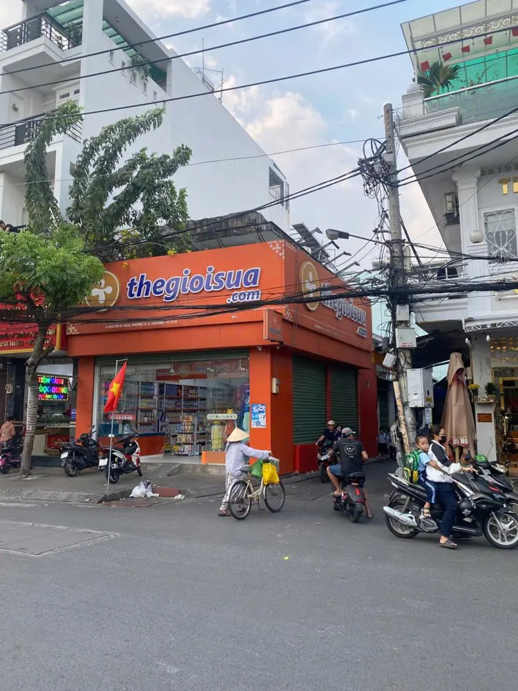 Dãy Trọ Tân Sơn – 139M² – Thu 180Tr/năm – 7.7 Tỷ (Giữ Là Có Tiền)