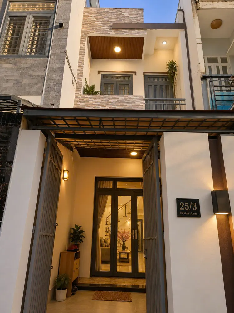 Giá 4 Tỷ Hơn- Nhà Phố Mới Dt 50M² Quận 7 – Phú Thuận – Trệt, Lầu – Shr- Hoàn Công Đủ