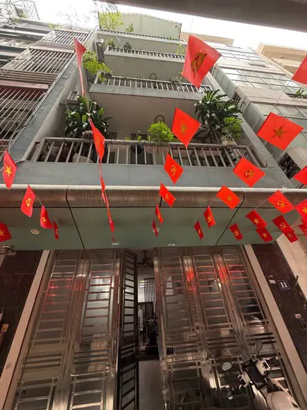 Nhà Đẹp Lê Trọng Tấn, Thanh Xuân, Hà Nội Nhà 5 Tầng, Hai Mặt Ngõ Ôtô, Gần Nhiều Trường Đại Học