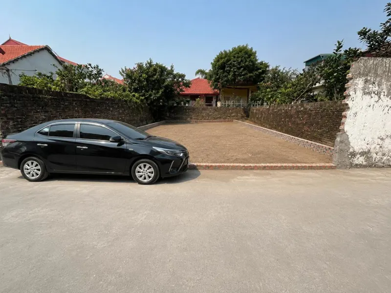 Cần Ra Hàng Lô Đất 42M Đan Phượng – Oto Vào Tận Đất - Chỉ Loanh Quanh 3 Tỷ