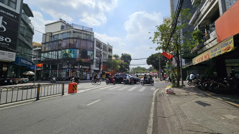 Bán Nhà Ngay Sát Mặt Tiền Khánh Hội - Hoàng Diệu Trung Tâm Q4cạnh Q1 Q2 Q3 Có 3 Phút Chạy Xe