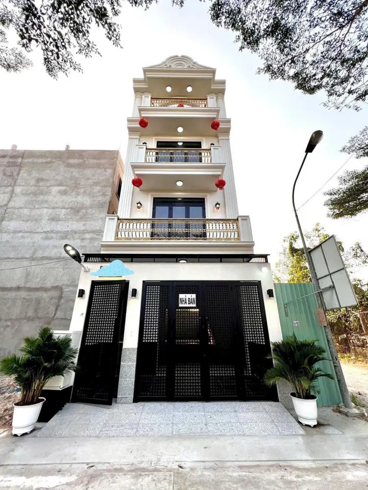 Nhà Phố 4 Mặt Thoáng, Hẻm Xe Hơi Lê Văn Lương, 8.2 Tỷ