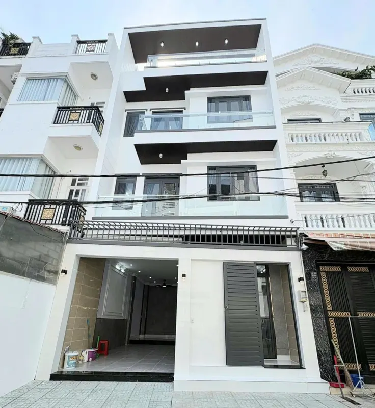 Anh Hiêp Bộ Đội Về Hưu Cần Bán Nhà Hẻm Xe Hơi Lê Văn Lương, 4 Tầng, 6.4X13.5m