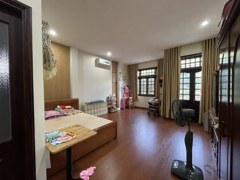 ► Mặt Tiền Lý Tự Trọng, Gần Đống Đa, 98M2, Ngang 5.1M, 3 Tầng Cứng, 15.X Tỷ - ảnh 1