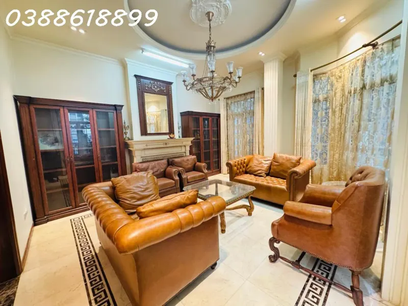 Bán Biệt Thự Lô Góc Kđtm Cầu Giấy - Trần Thái Tông - 240 M2 - Vỉa Hè 3M - 126 Tỷ