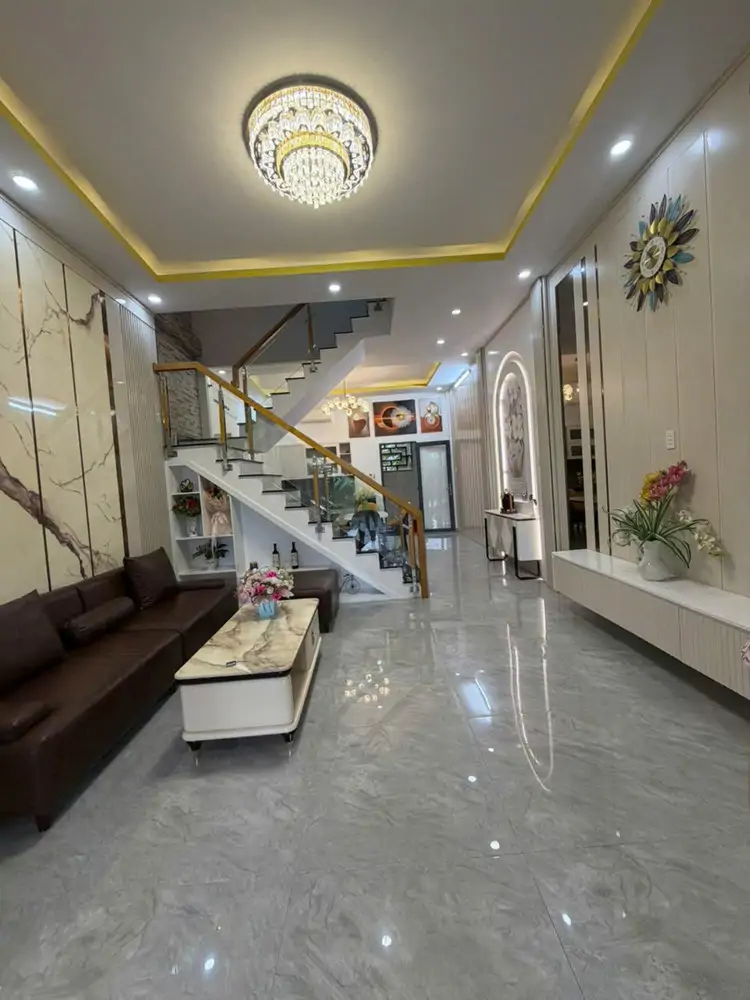 Nhà Đẹp Full Nội Thất – Dọn Vào Ở Ngay