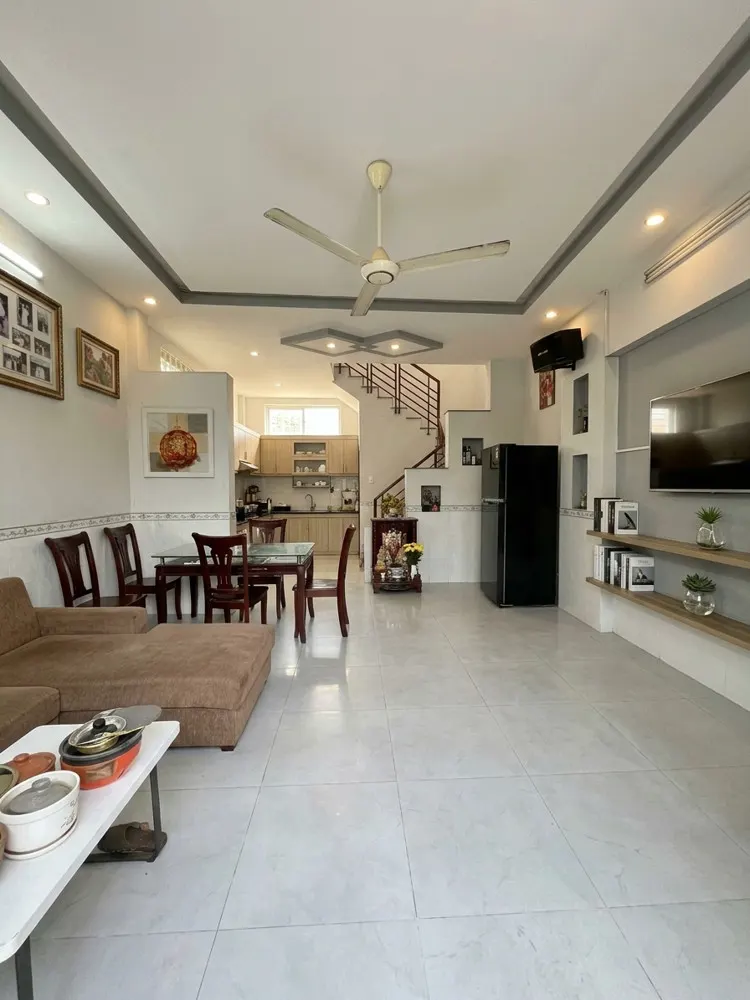 [D2350] Nhà Đẹp Ngang 5M Chuẩn Đô Thị Sát Chợ Vườn Lài Quận 12!