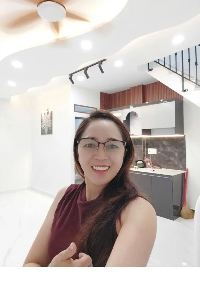 Nhà Đẹp Quận 11 - Ngang 6M - 30M Ra Mặt Tiền 3 Tháng 2 - 4 Tỷ Hơn