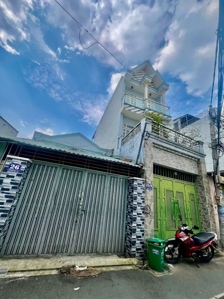 Nhà (4.02X19.1) Mt Hẻm Kinh Doanh Nguyễn Thị Búp, Q.12 – Cách Chợ Chỉ 100M
