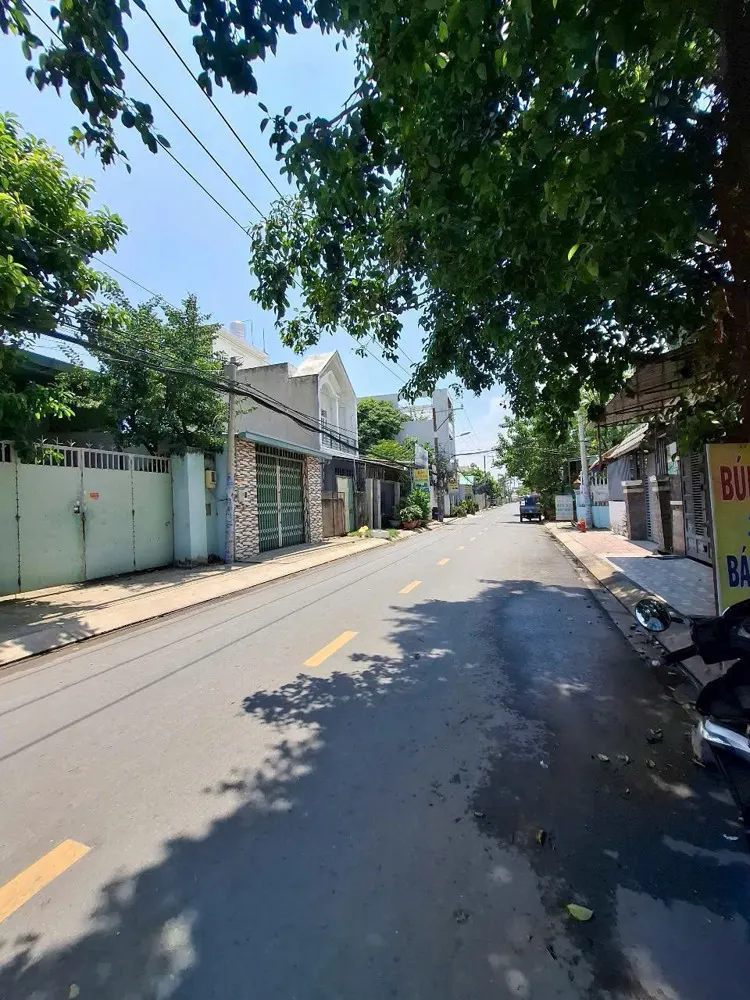 Bán Đất + Xưởng (11X37) Đang Cho Thuê Mt Thạnh Xuân 31, Thới An, Q.12