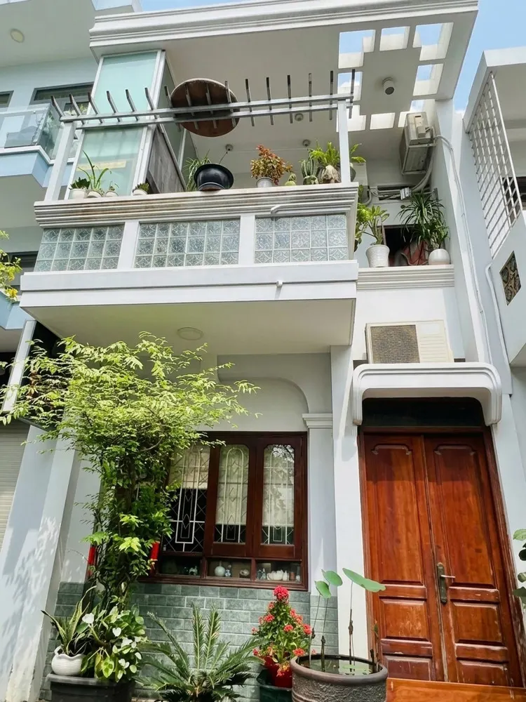 [T2375] Tránh Lạm Phát - Mua Ngay Nhà Trung Tâm!