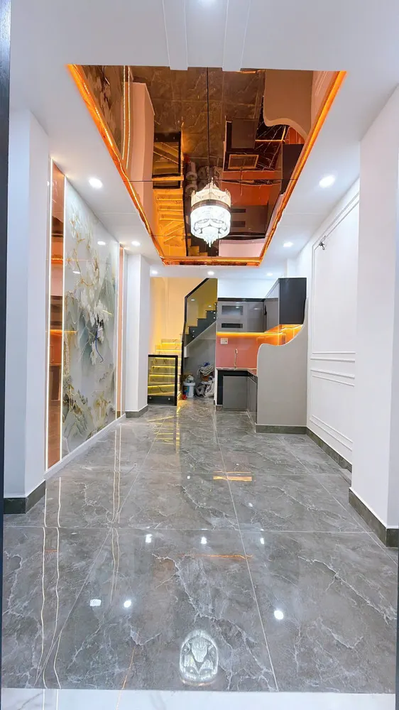 Bán Nhà Hẻm Xe Hơi Đúc 3 Tấm Q4 Có 3Đ