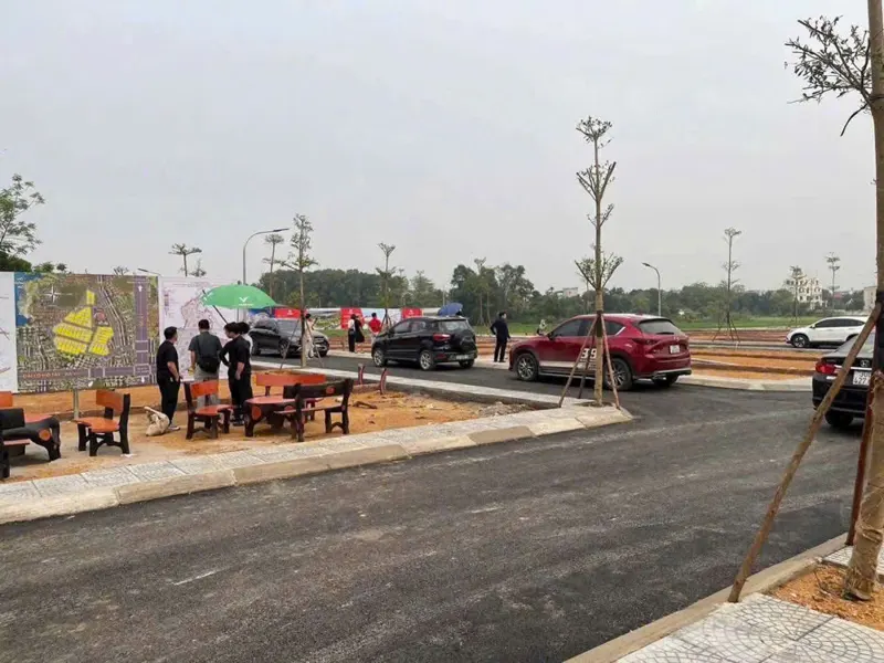 Đất Nền La Gián - Cổ Đông :Đón Sóng Hạ Tầng Hòa Lạc ,Sinh Lời X2 Chỉ Sau 1 Năm !