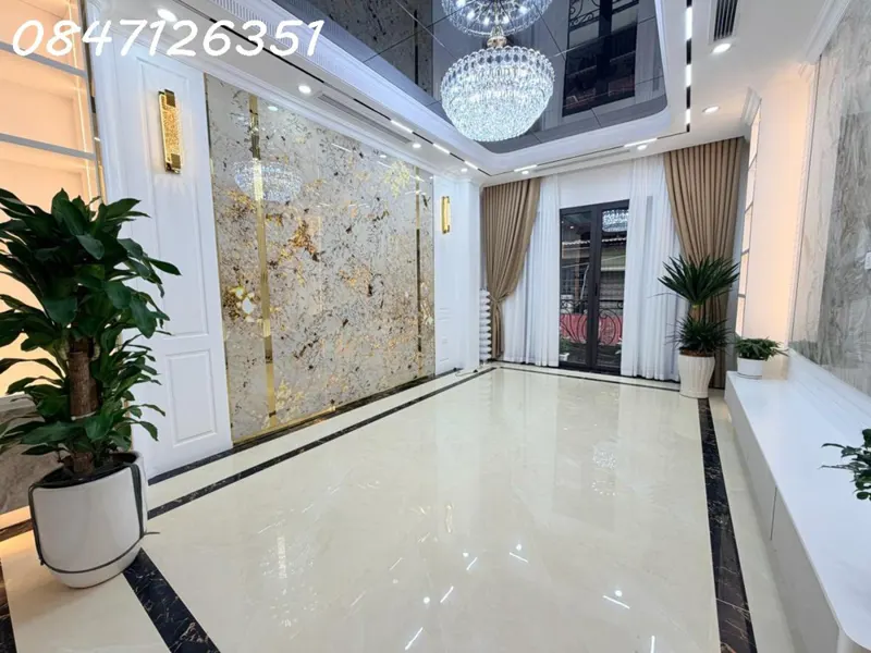 Phân Lô Ô Tô Hoàng Quốc Việt 55M 6T Thang Máy Mới Cứng, Nhỉnh 25 Tỷ