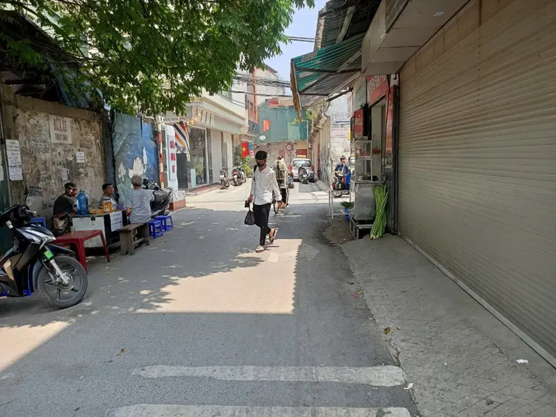 Cho Thuê Nguyên Căn Minh Khai, Ô Tô Đỗ Cửa, Làm Văn Phòng, 41M 4Tầng, 3 Ngủ, 13Tr 0903258273