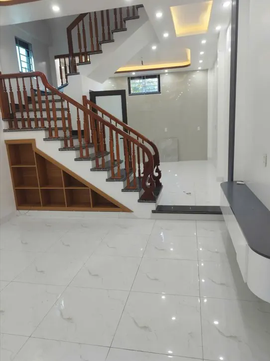 Bán Nhà 3 Tầng Độc Lập – Sát Trục Bùi Viện – Giá 2,45 Tỷ