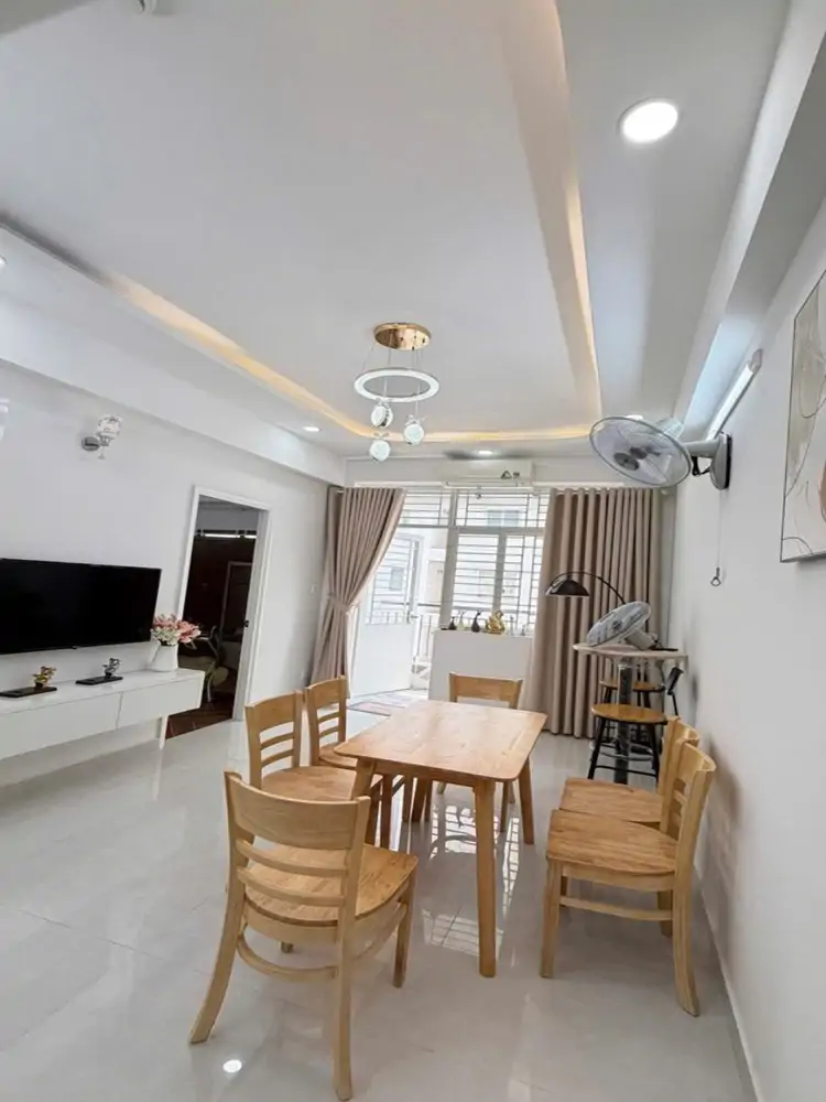 L2425* Chỉ 3.X Tỷ - Dọn Vào Ở Ngay Trung Tâm Q11!