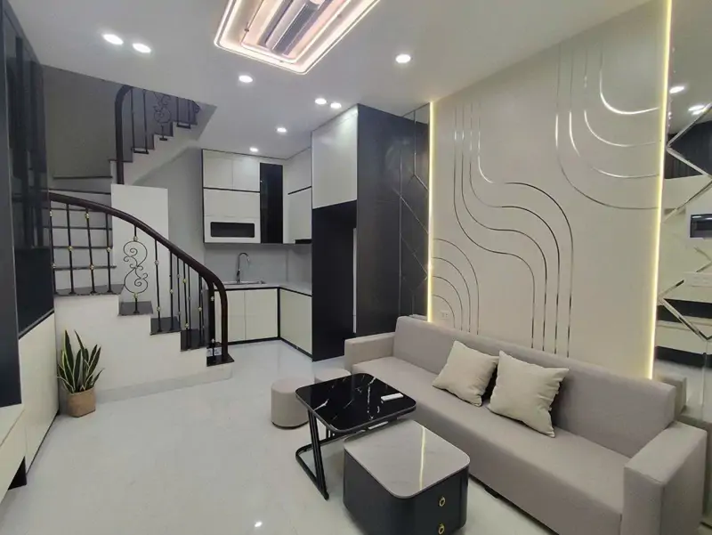 Nhà Đẹp Giá 6.3 Tỷ , Dân Xây Phố Minh Khai Hộ Khẩu Hai Bà Trưng Ngõ Thông, Thoáng Trước,Sau.chỉ - ảnh 1