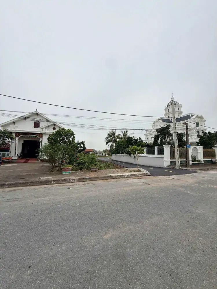 Chính Chủ Em Có Lô Đất Cần Bán Nằm Trên Trục Đường Chính Quất Lâm