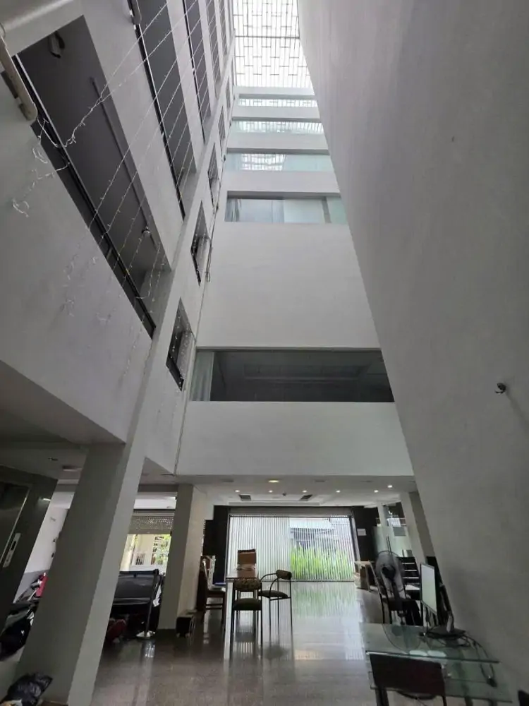 Bán Nhà Biệt Thự Cách Mạng Tháng Tám - Quận 3, 17X14m, 8 Tầng - Có Hầm - Chỉ 79 Tỷ