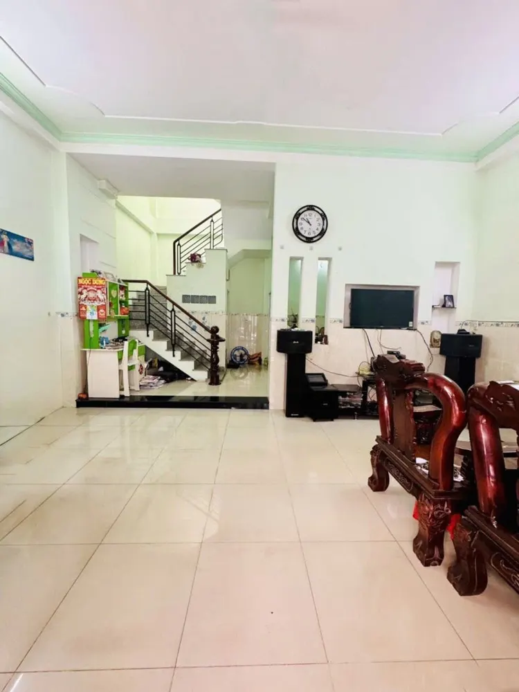 [L2473] Nhà 3 Tầng Ngang Bề Thế 6.3M Sát Chợ Tân Trụ, Tân Bình, Giá 5.X Tỷ