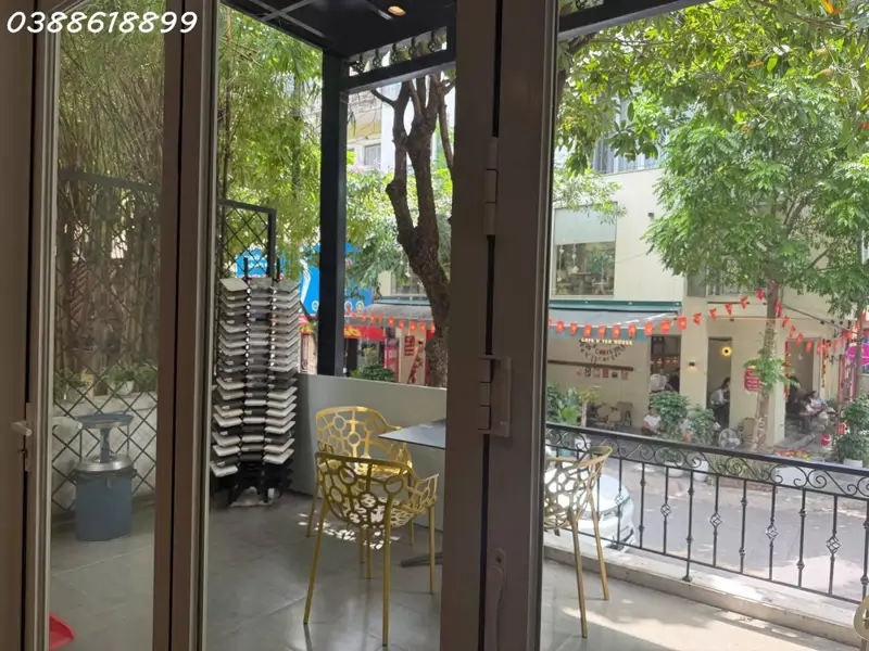 Biệt Thự Góc Kđt Trung Hòa Nhân Chính Dt 310M² - Mt 32M – 2 Mặt Phố – Dòng Tiền 8.000 Usd/tháng