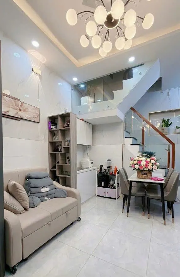 Nhà Mới Trần Văn Đang, Phường Nhiêu Lộc, Gần Hoàng Sa, 4 Tầng, Giá 3.95 Tỷ