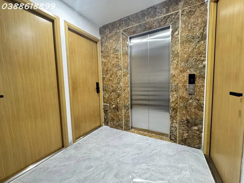 Bán Tòa Nhà Vương Thừa Vũ - Thanh Xuân - 75M² - 8 Tầng - Mt 5M - 17 Phòng - 37 Tỷ