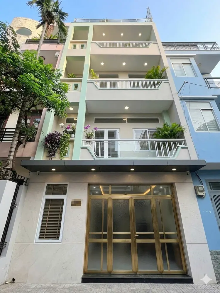 Nhà Tìm Chủ Mới Ngang Hơn 5M 4 Tầng Trung Tâm Quận 10 Giá Nhỉnh 13 Tỷ