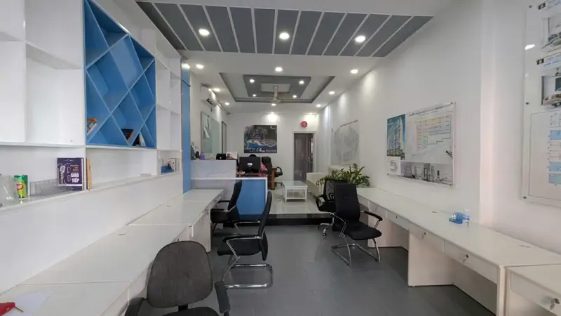 Cho Thuê Nhà 3 Tầng Mặt Tiền Đường Thích Quảng Đức , Tp. Nha Trang - ảnh 1