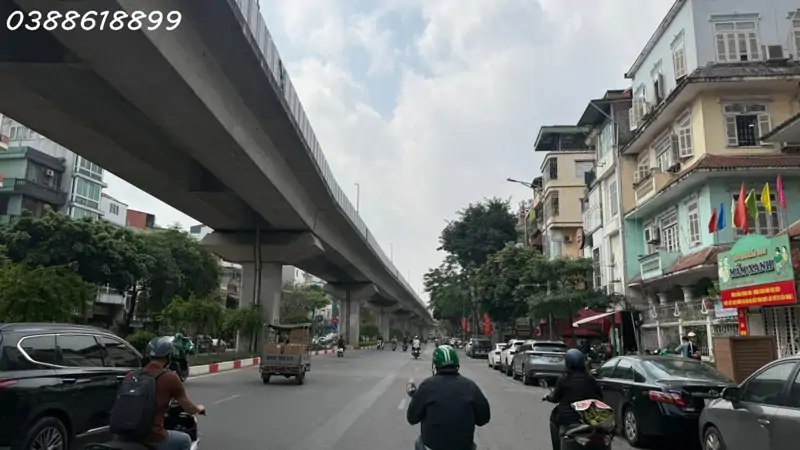 Bán Tòa Văn Phòng Mặt Phố Hào Nam - Đống Đa - Thông Sàn - 55M2 - 7 Tầng Thang Máy- Giá 42 Tỷ