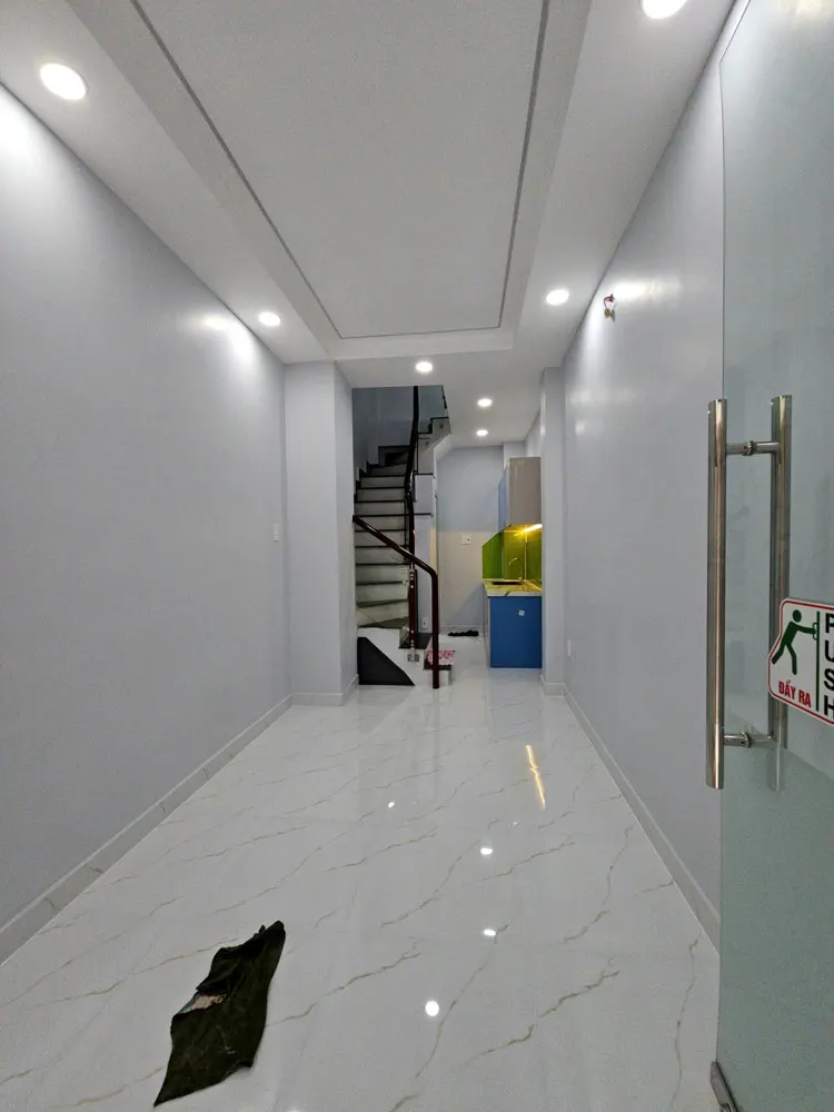 Bán Nhả Mặt Tiền Kinh Doanh Khánh Hội Cạnh Q1 Là Q4 Giá Có 5 Đ