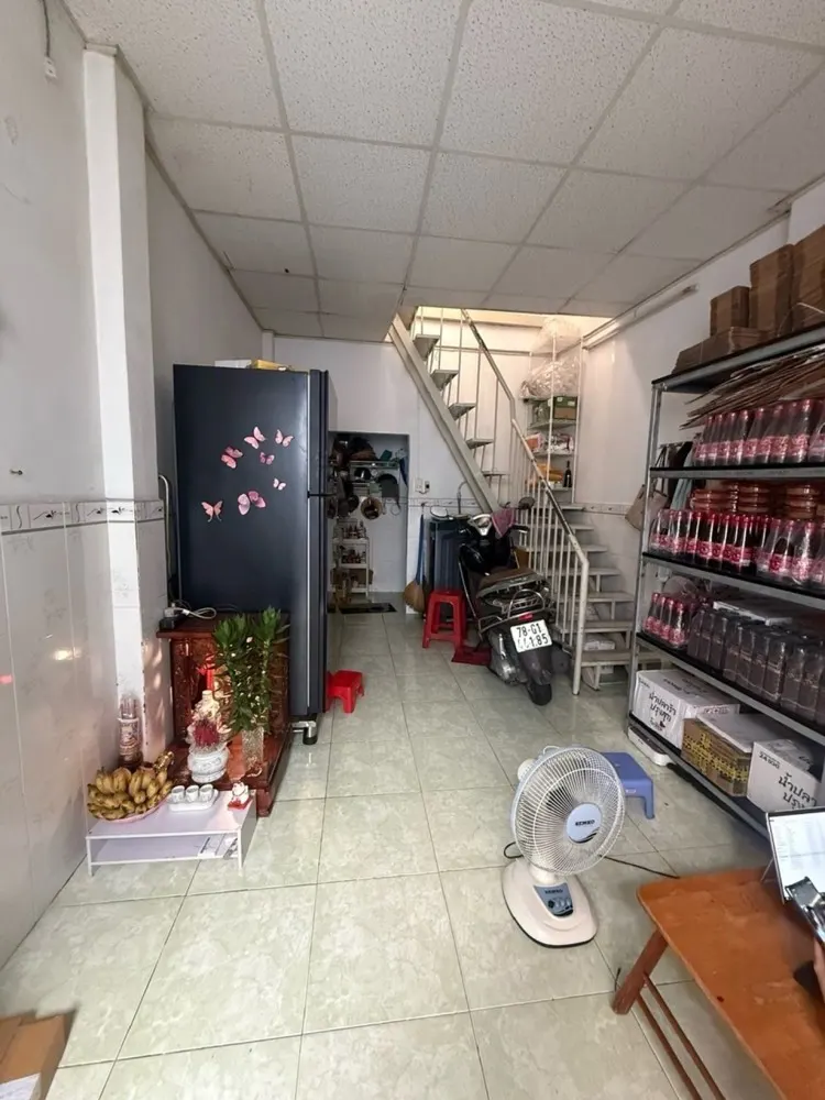 [D2631*] Hiếm Có! Nhà 1/ Phan Văn Trị Sát Emart Nở Hậu Khủng 6M, Giá 3.X Tỷ