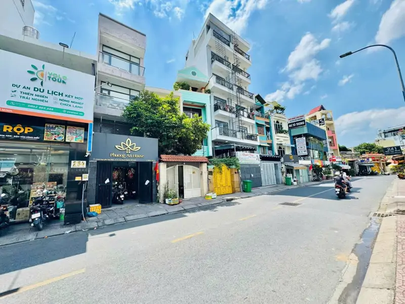 Bán Nhà Mặt Tiền Nguyễn Văn Đậu - Gần Phan Văn Trị, 4,2X20m, 3 Tầng - 4 Pn, Chỉ 18,9 Tỷ