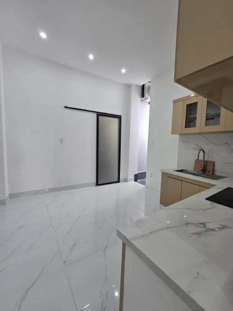 ► Mt Hoàng Diệu 2 Chiều, 77M2, 2 Mặt Thoáng, 3 Tầng Đẹp, 7Pn, Kinh Doanh Cực Ngon, Giảm Sâu 1 Tỷ