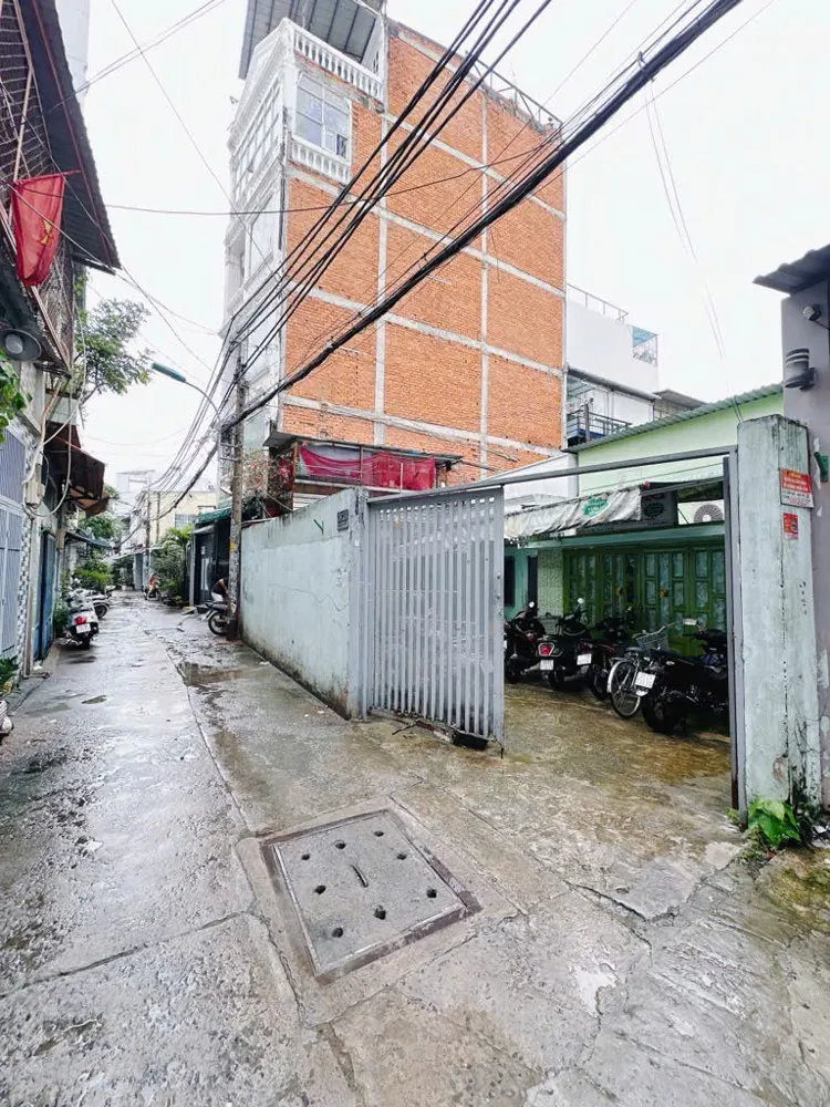 Siêu Hiếm Ngang Lớn 10.7M*27.9m Dtcn 276M2- Chủ Xưa 1 Đời Bán Nhà C4 Mặt Tiền Hxh 8M Đ.tôn Thất