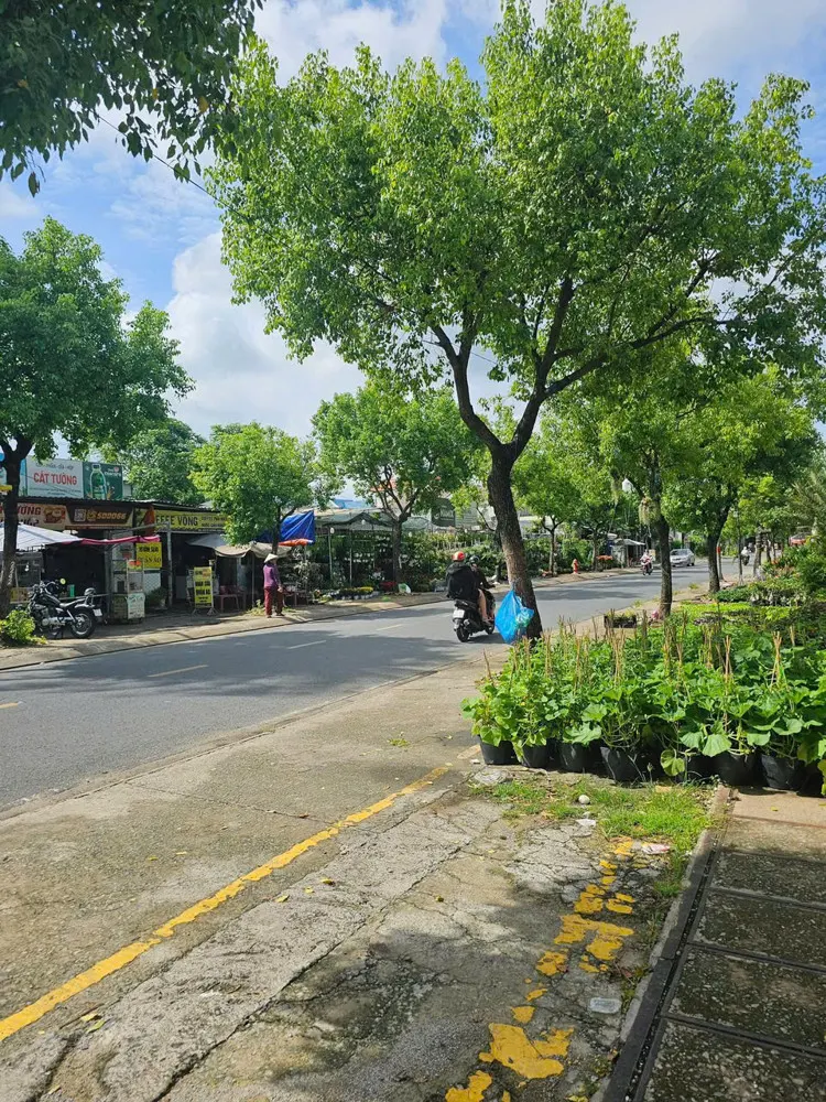 Bán Nhà Mặt Tiền 4.1X30.5m Giá 8,2 Ty Đường Song Hành