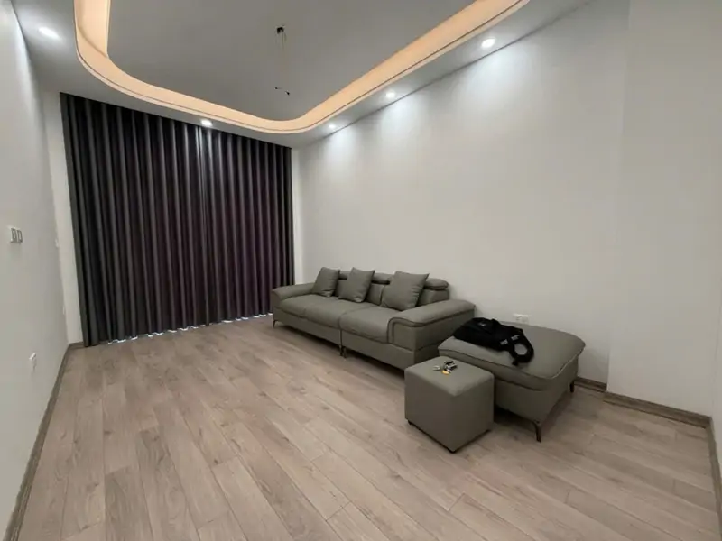 Bán Nhà Đẹp Phúc Lợi – 6 Tầng – Thang Máy , Ngõ Ô Tô Thông – Full Nội Thất – Chỉ 8,X Tỷ - ảnh 1
