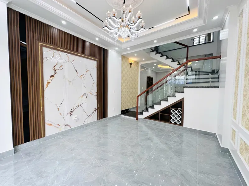 Nhà Đẹp 4 Tầng Tái Định Cư Vinhomes( Chợ Hoa Quả) Hồng Bàng Gần Công Viên